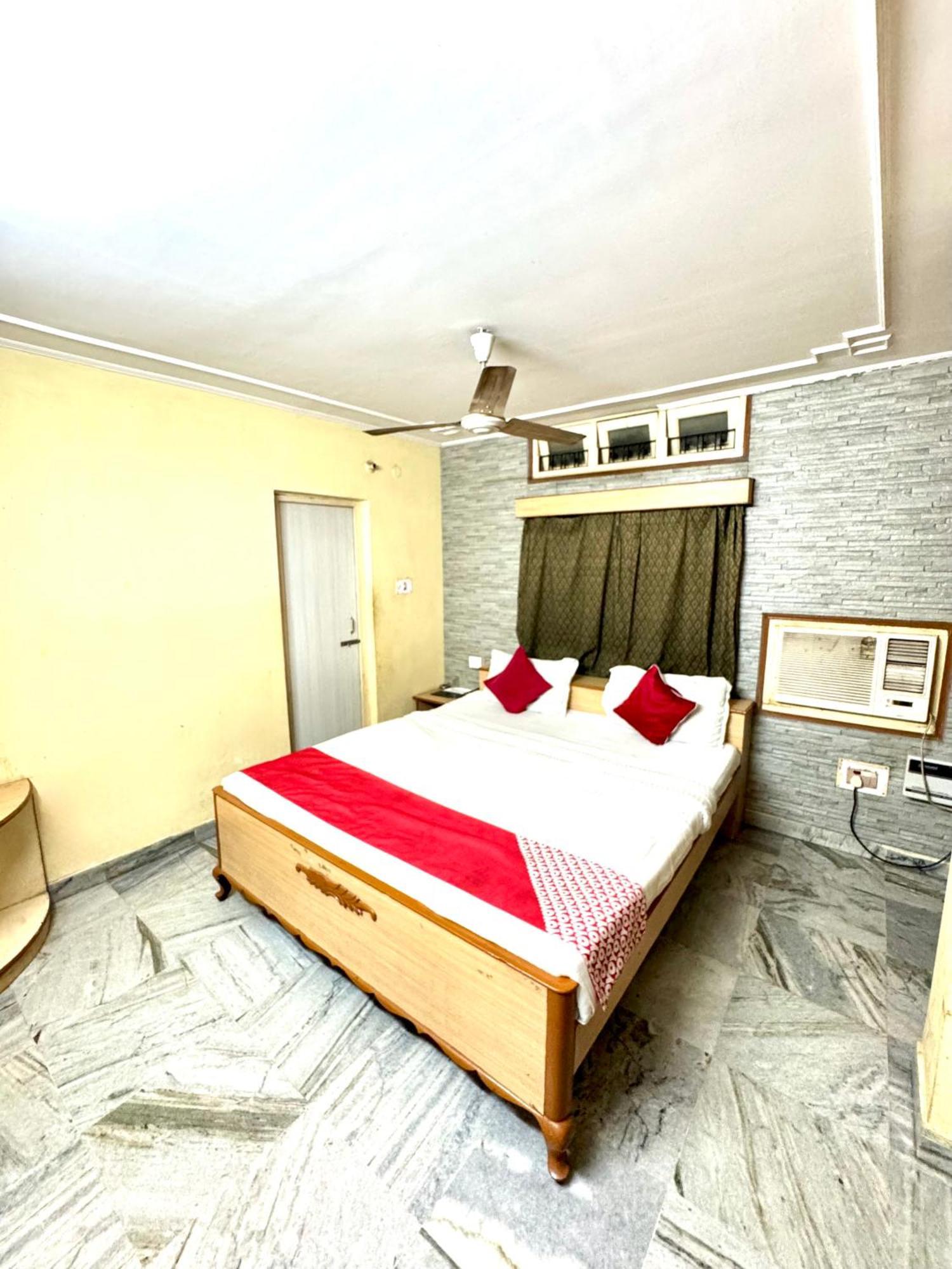 Hotel B K R Guwahati Dış mekan fotoğraf