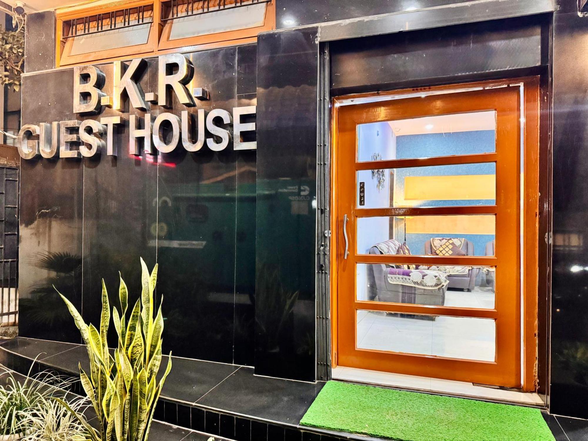 Hotel B K R Guwahati Dış mekan fotoğraf