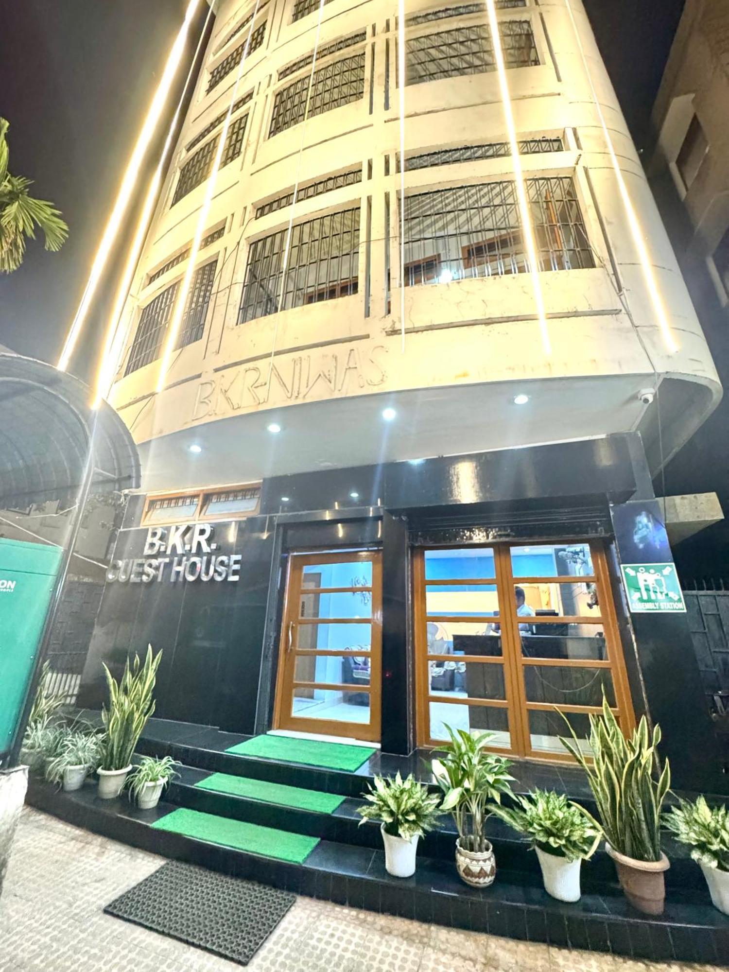 Hotel B K R Guwahati Dış mekan fotoğraf
